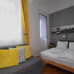 Apartment Standard Apartment By Hi5 - Chainbridge Budapest