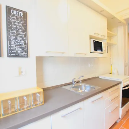 Standard By Hi5 - Chainbridge Apartament *