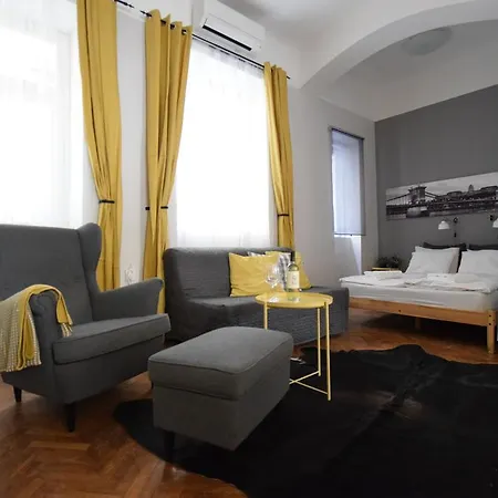 Apartament Standard By Hi5 - Chainbridge *