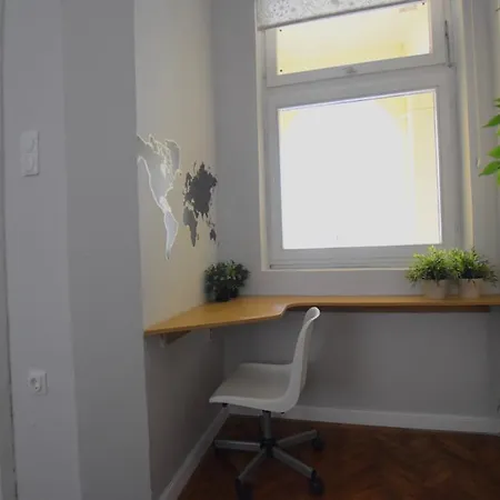 Standard Apartment By Hi5 - Chainbridge *