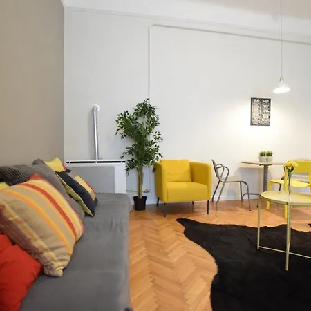 Standard Apartment By Hi5 - Chainbridge Budapest