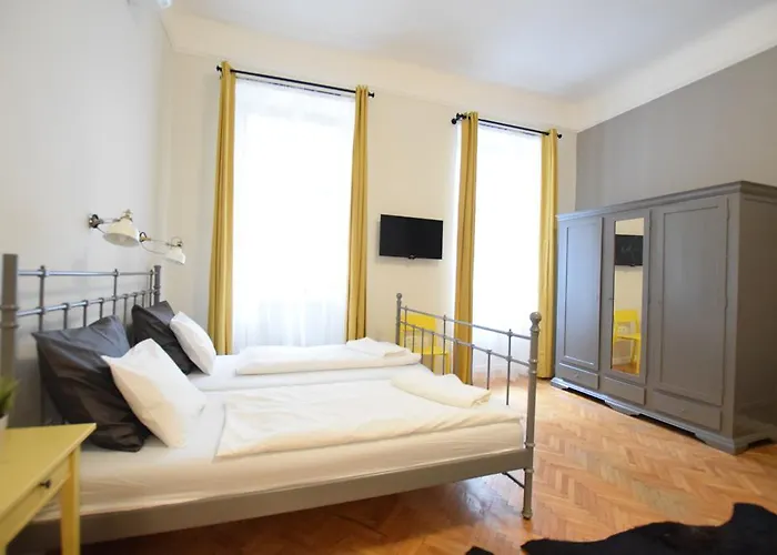 Standard By Hi5 - Chainbridge *